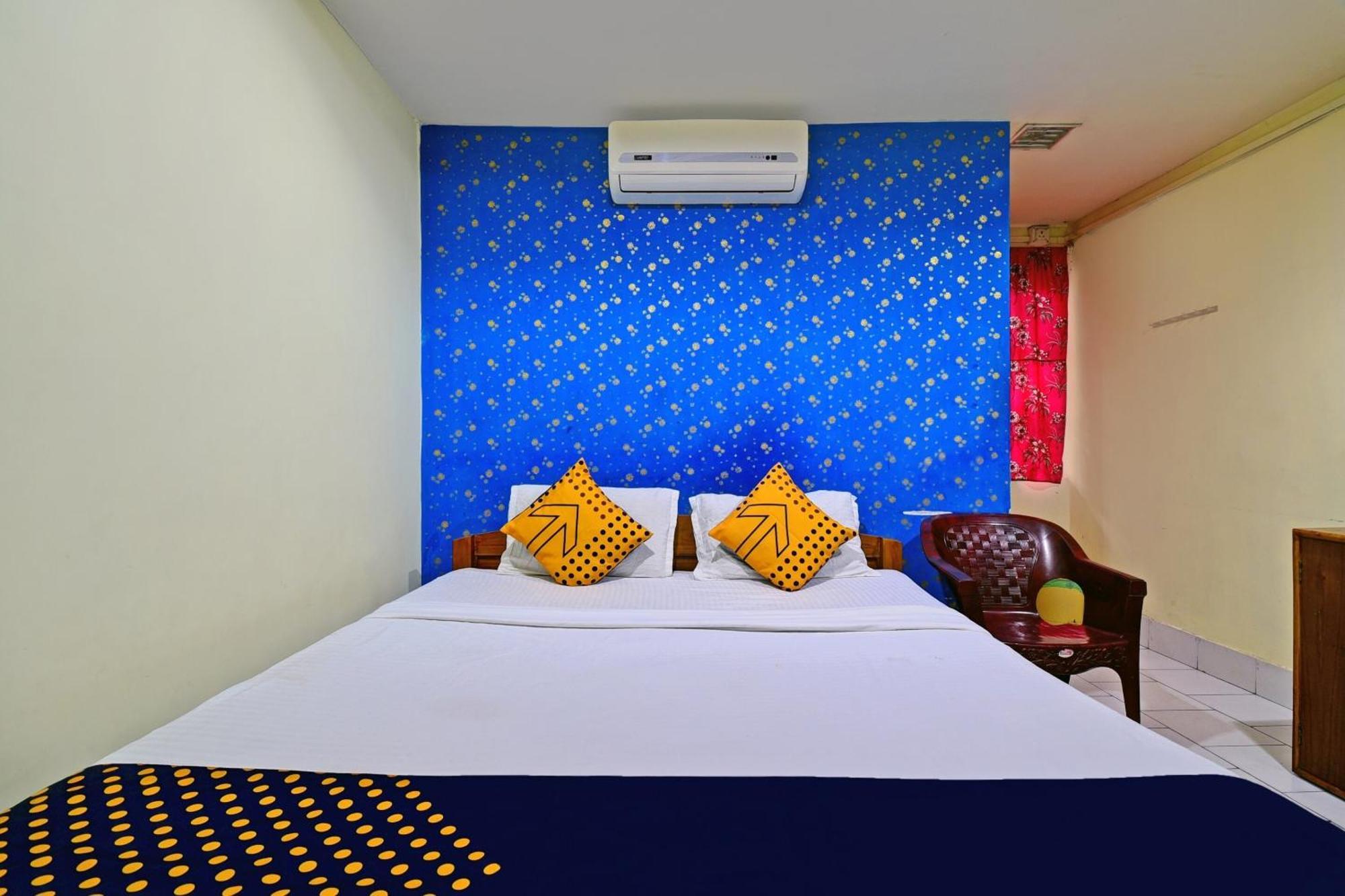 Oyo Flagship Thank You Lodge Nac Dispur Esterno foto